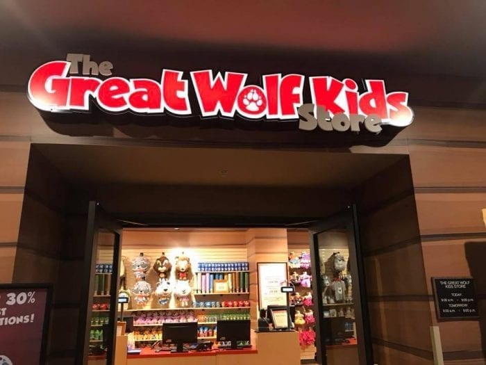 Build your very own wolf stuffed animal at Great Wolf Kids!