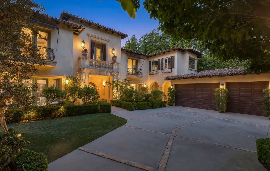 ONE MORE TIME FOR BRITNEY SPEARS HOME ONE MORE TIME FOR BRITNEY SPEARS HOME