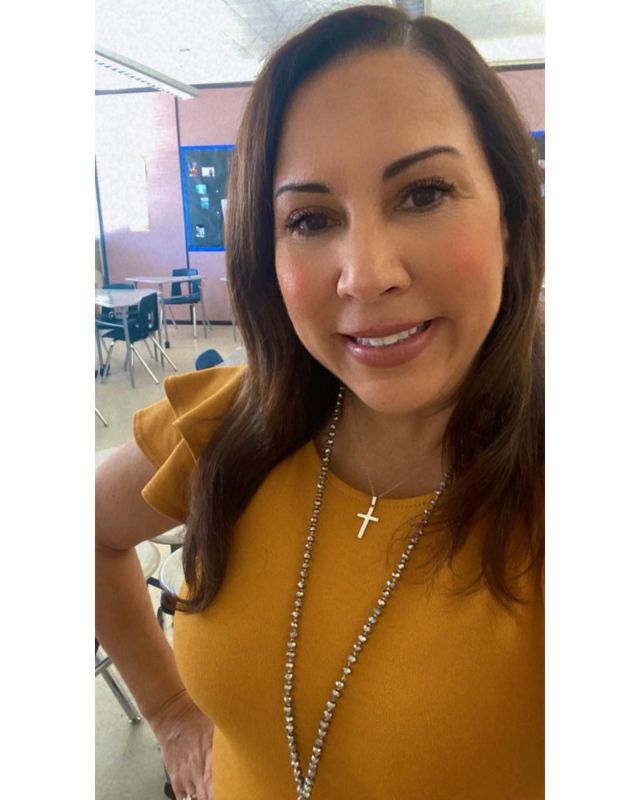 This is the smile of a woman who just completed her teacher credential program and found out that she passed her edTPA state exam. 🎉….I’m so excited for my continued journey as a credentialed teacher. 🍎